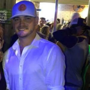 Meet your Posher, Chase